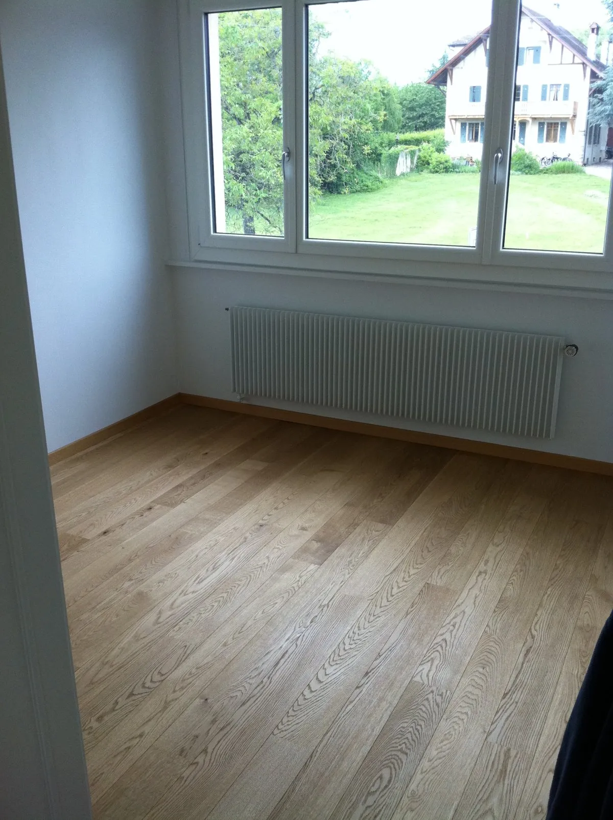 Nouveau parquet en chêne huilé brossé posé